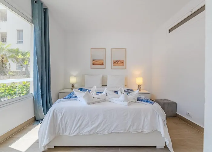 Ocean Breeze Apartments
